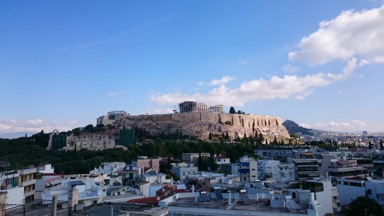 Spacious Apartment Near Acropolis With Roof Garden Atenas Exterior foto